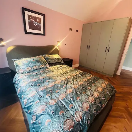 One Bed Mews Apartament Dublin